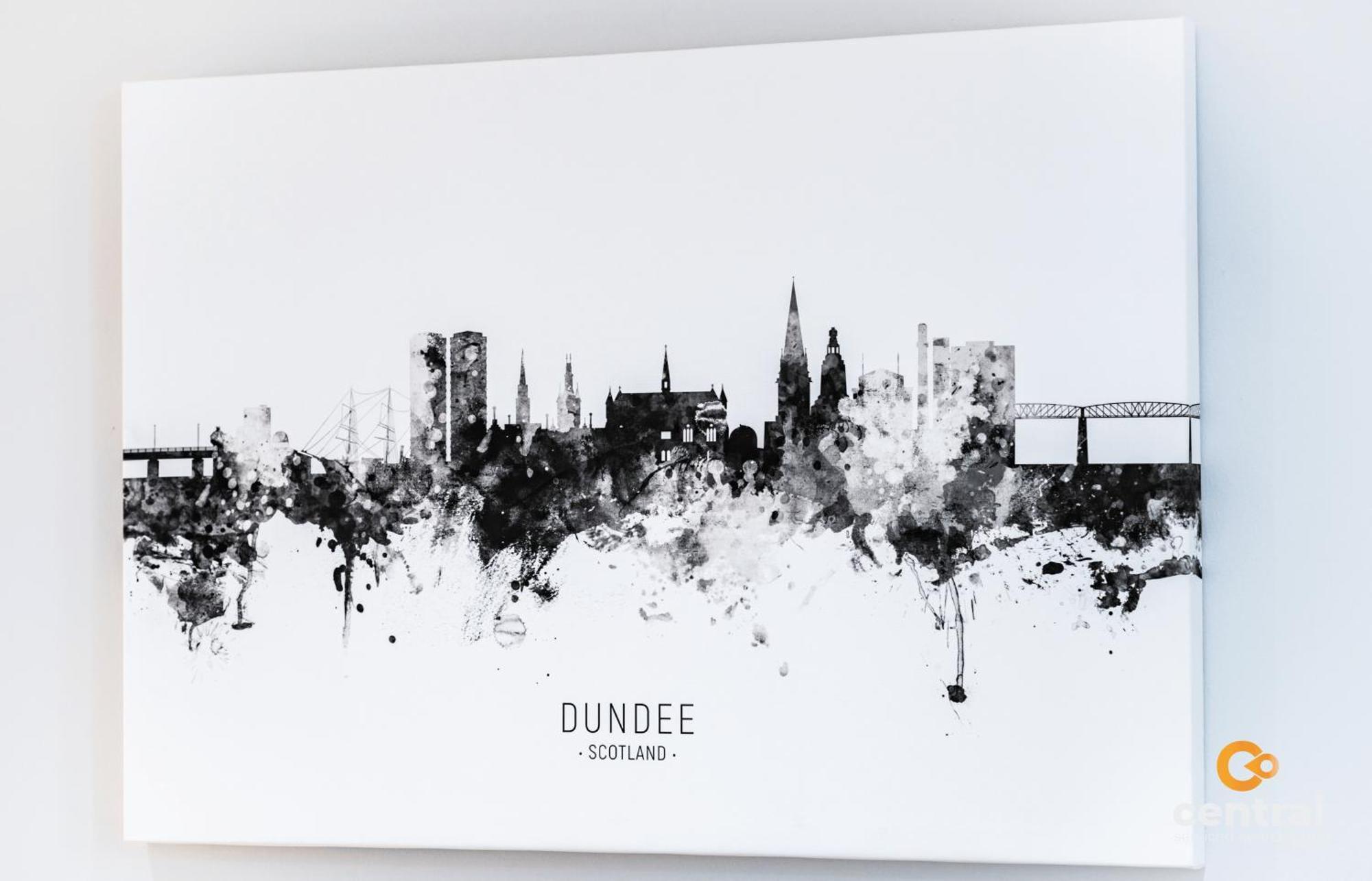 Central Serviced Apartments - 2 Bedroom - Ground Floor - Monthly & Weekly Bookings Welcome - Free Street Parking - 2 Double Beds - Wifi - Smart Tvs In Rooms - Fully Equipped - Heating 24-7 - Contractor & Short Stay Favourite Dundee Kültér fotó